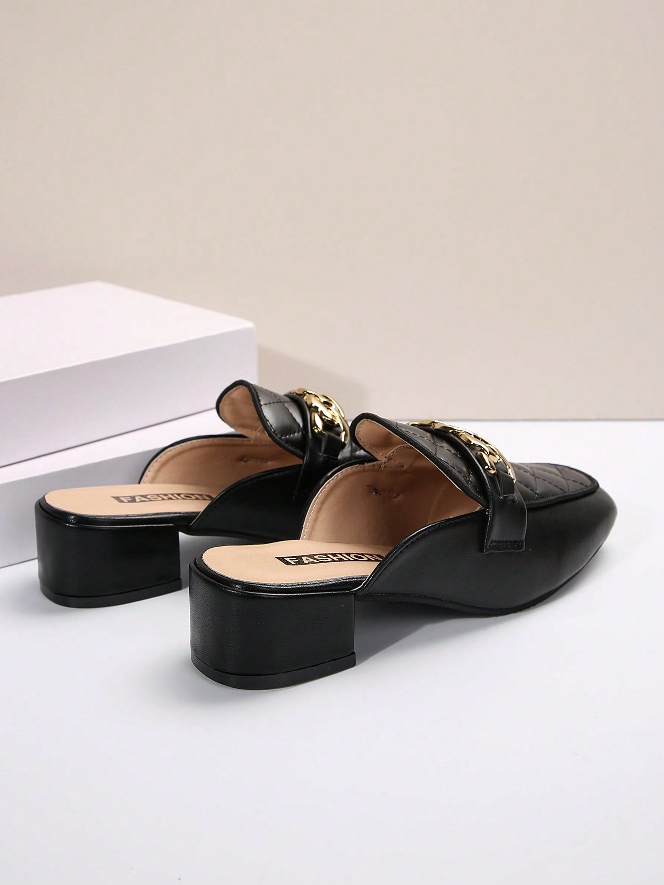 Mule-Preto-Feminino